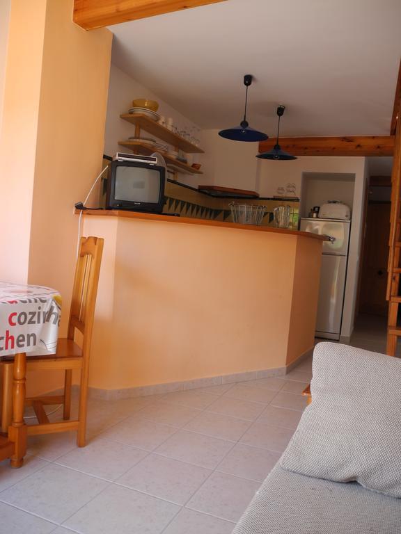 Apartment Cal Viola Torroja Phòng bức ảnh