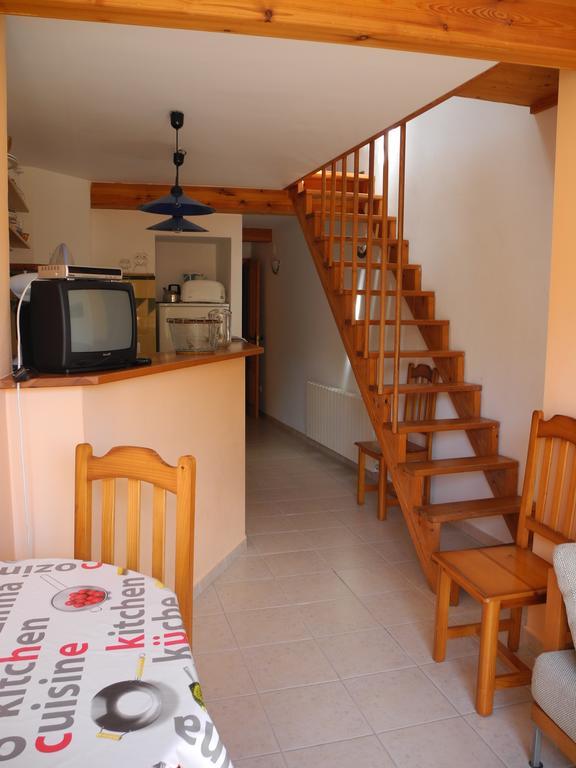 Apartment Cal Viola Torroja Phòng bức ảnh